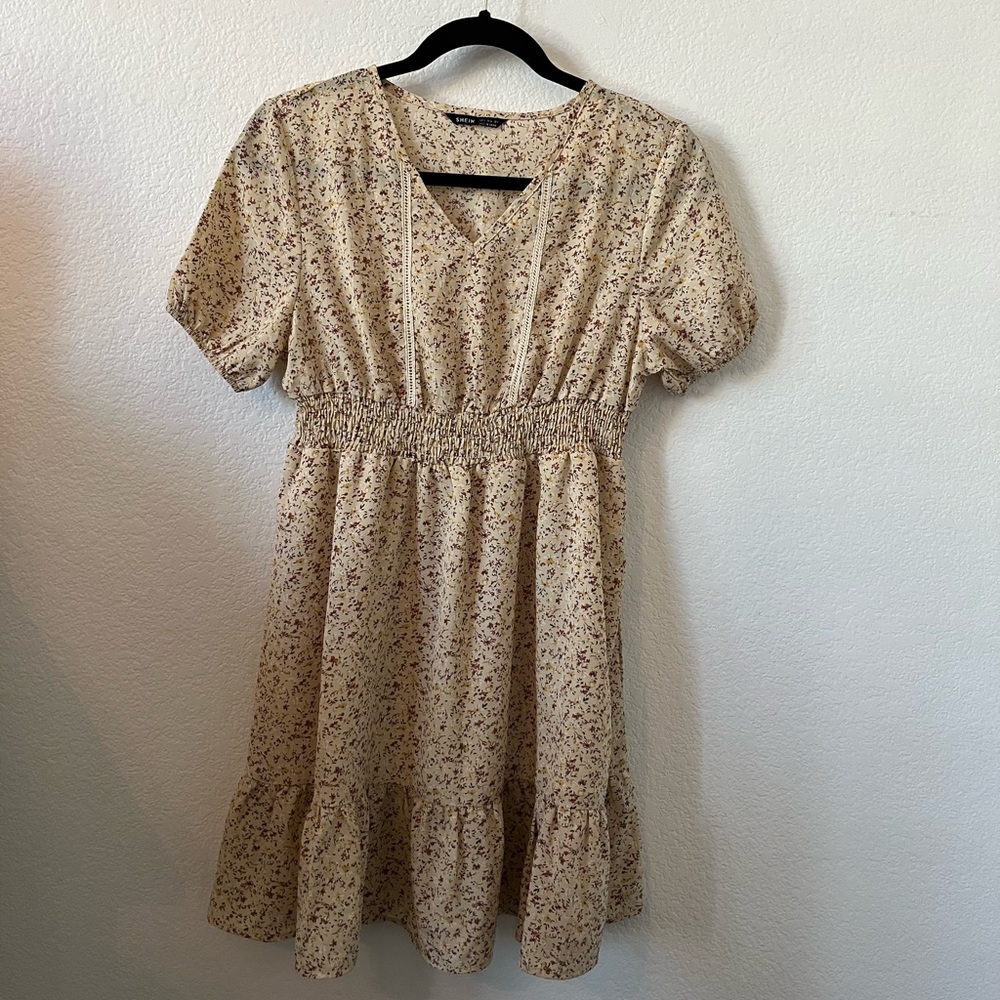 SHEIN Floral V-Neck Dress